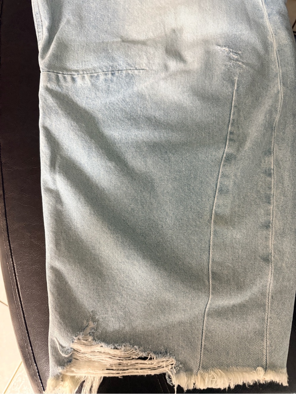 Citizens Of Humanity Barrel Light Blue High-Rise Wide Leg Jeans - Picture 5 of 14